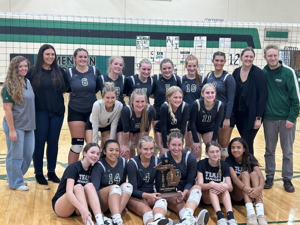 No. 1 Mendon beats Hillsdale Academy in volleyball Quarterfinals